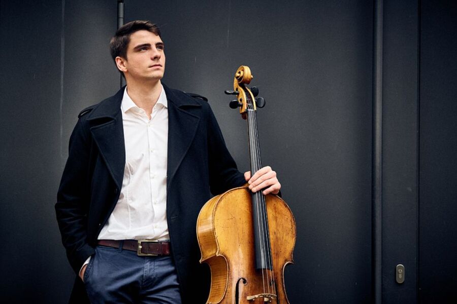 Solist Friedrich Thiele - Cello. Foto: René Gaens